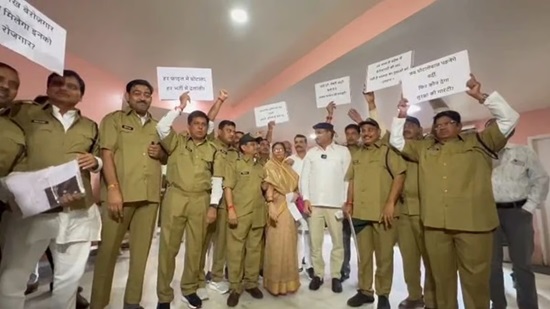 Police bharti ghotala MP Congress VDS