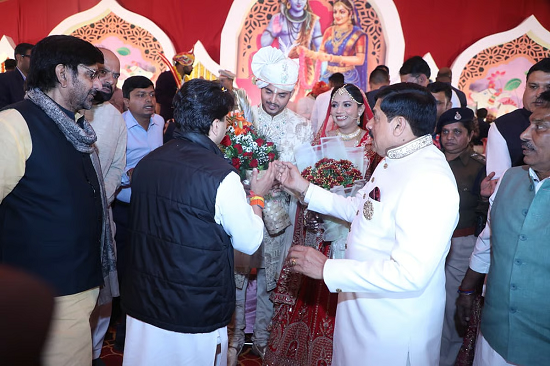 cm mohan yadav son marrige in scindia baba ramdev dhirendra shastri