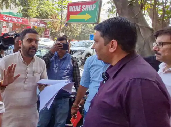 arera colony wine shop bhopal