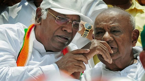kharge & devegoda1