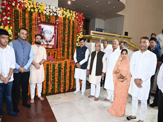 ex cm govind narayan singh birth ceremany